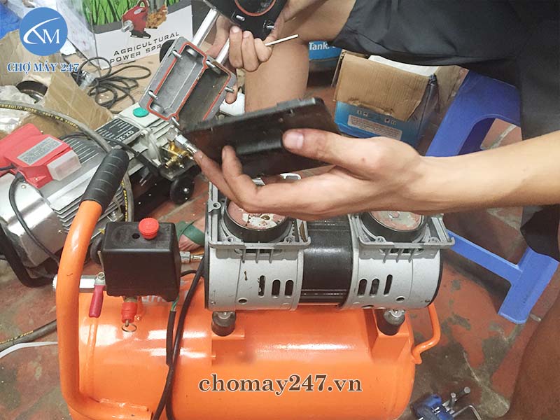 Sửa lỗi máy nén khí tại nhà tiết kiệm chi phí, chủ động công việc